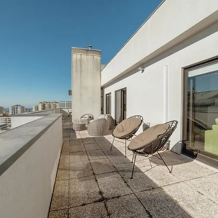 Guest Dom Vasco Penthouse Porto