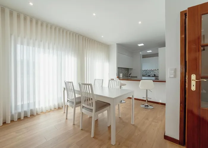 Guest Dom Vasco Penthouse פורטו